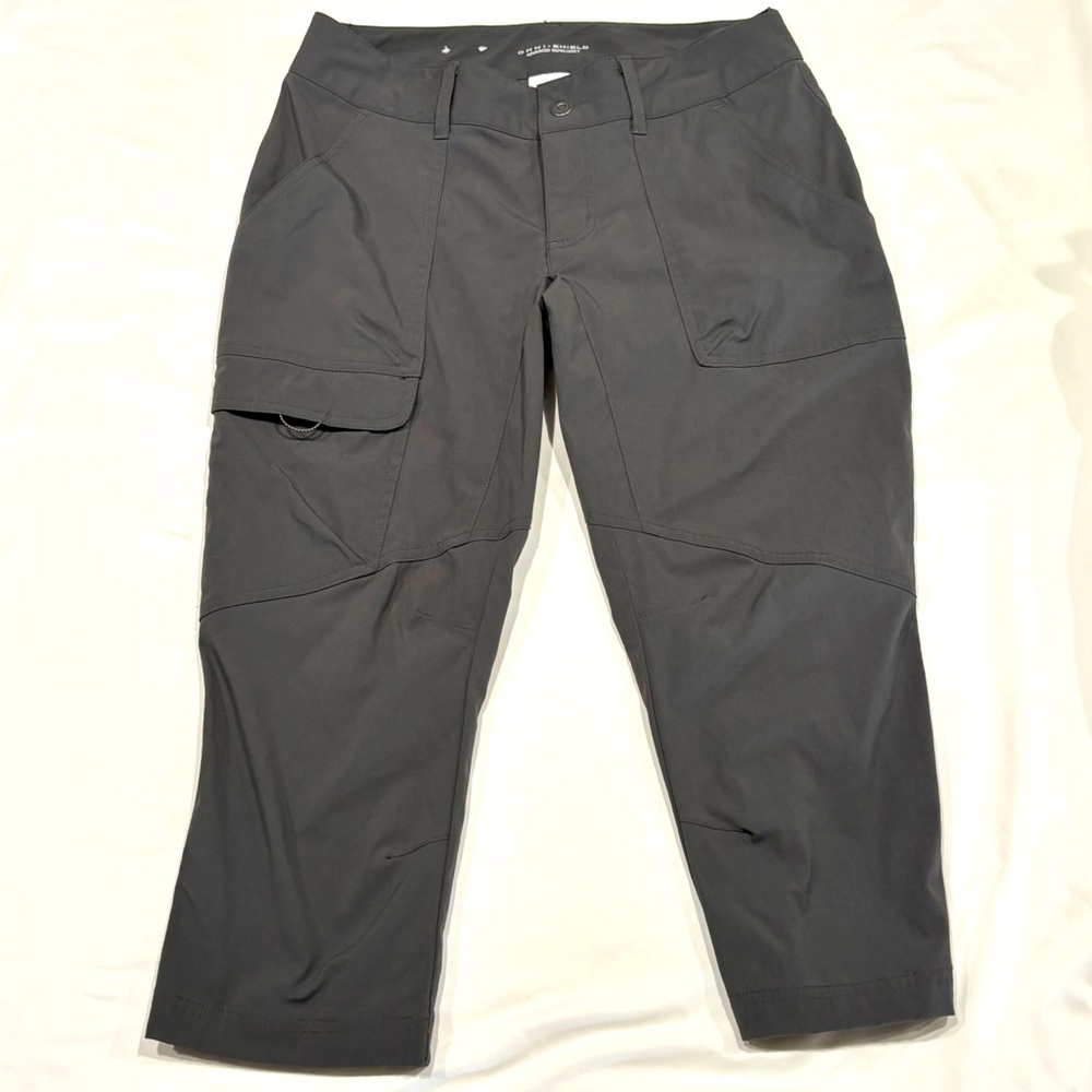 Columbia Omni-Shield women’s capri pants advanced repellency size 6 dark gray